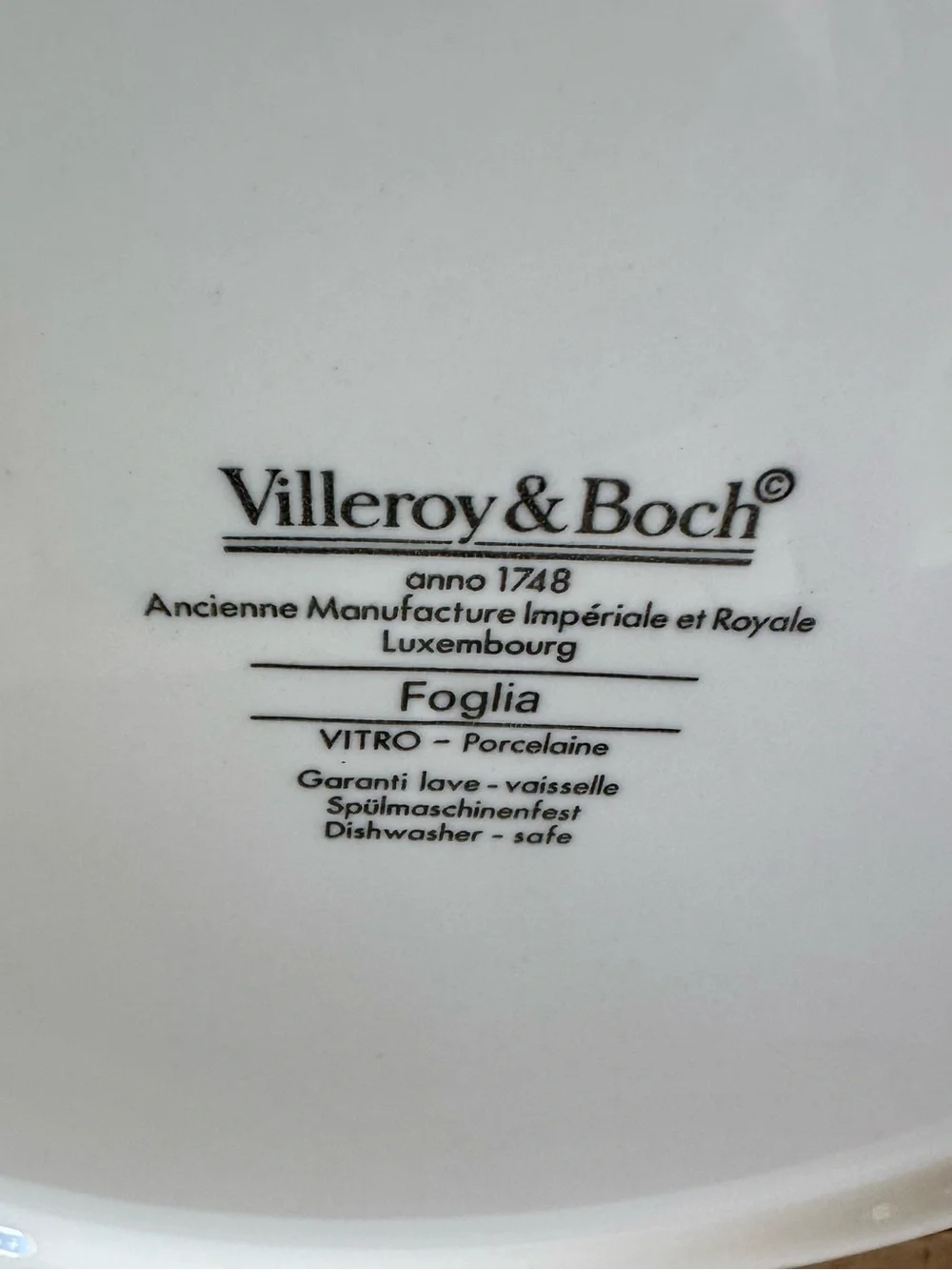 Set of 4 Villeroy & Boch FOGLIA Vitro Porcelain White Dinner Plates 10 3/8